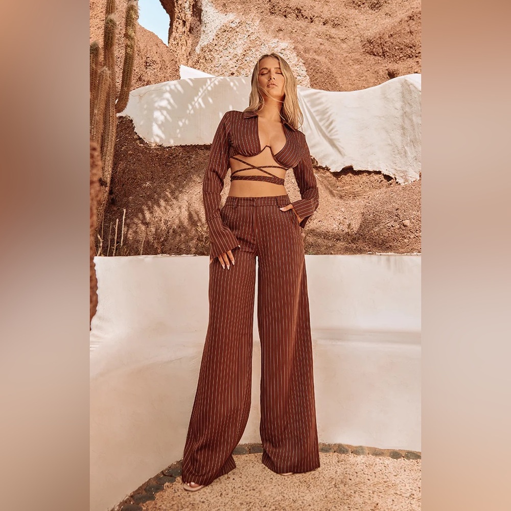 PrettyLittleThing Chocolate Pinstripe Wide Leg Jumpsuit Set Top Pants Sz 12 BNWT